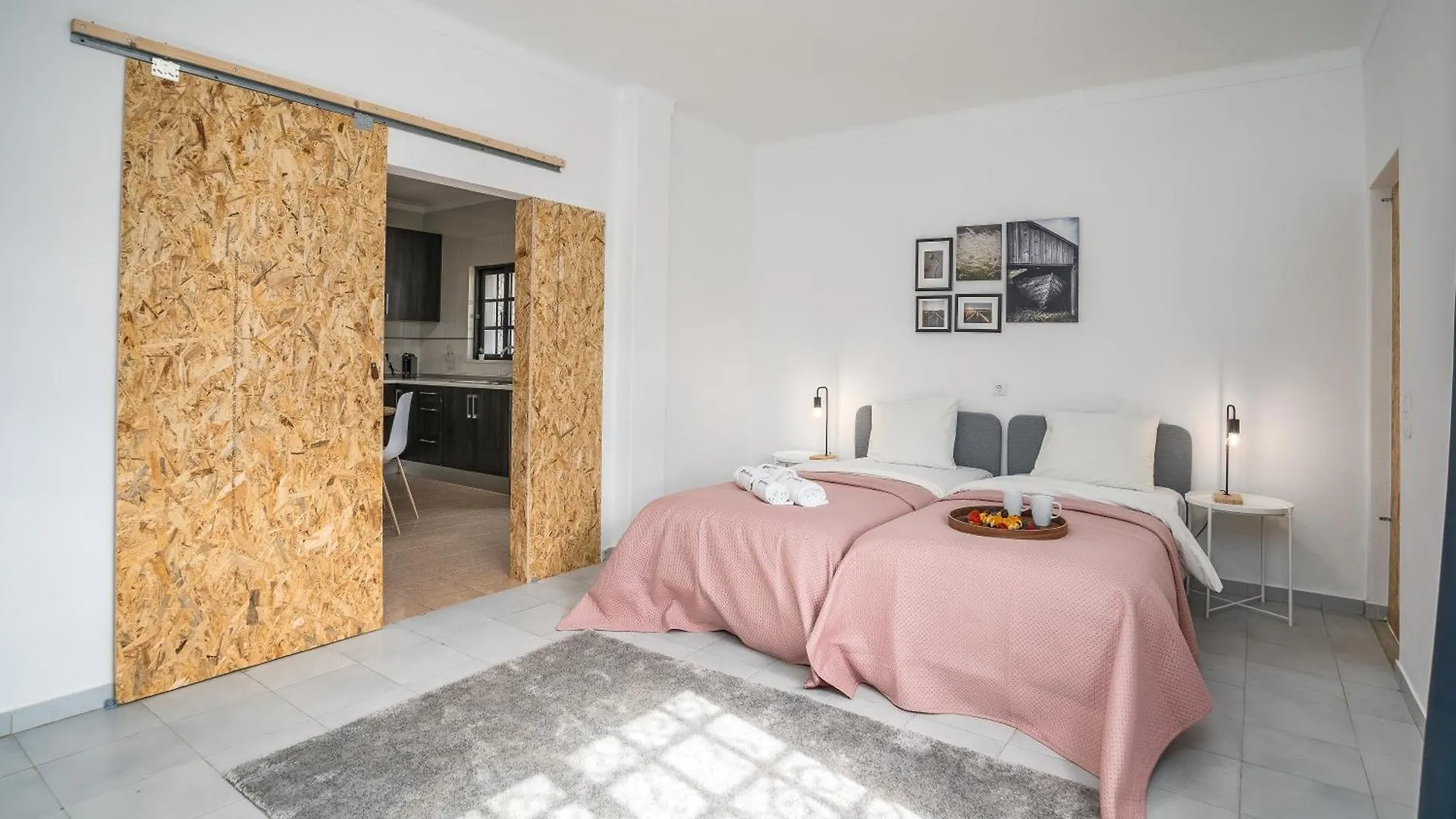 Host Wise - Sunny Spacious House - Terrace & Free Parking Lagoa  0*, Lagoa (Algarve) Portugal