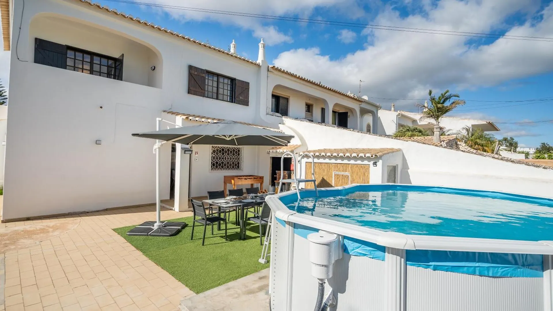 Host Wise - Sunny Spacious House - Terrace & Free Parking Lagoa  Portugal